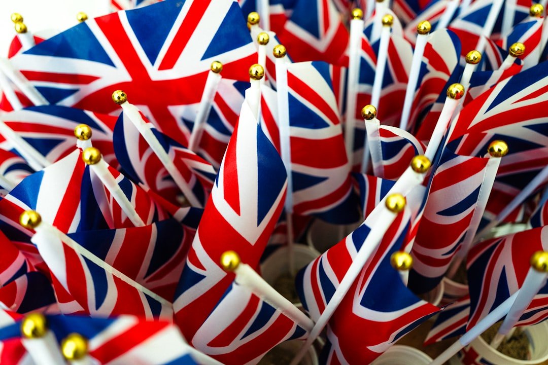 UK AI Policy Head Resigns Amid Conflict Concerns