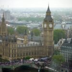 Former UK Ministers Under Scrutiny for Migrant Centre Conditions