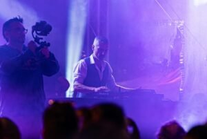 Entertainment-image-10