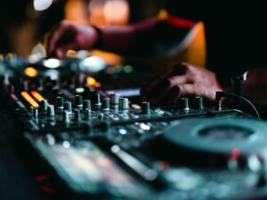 Entertainment-image-6
