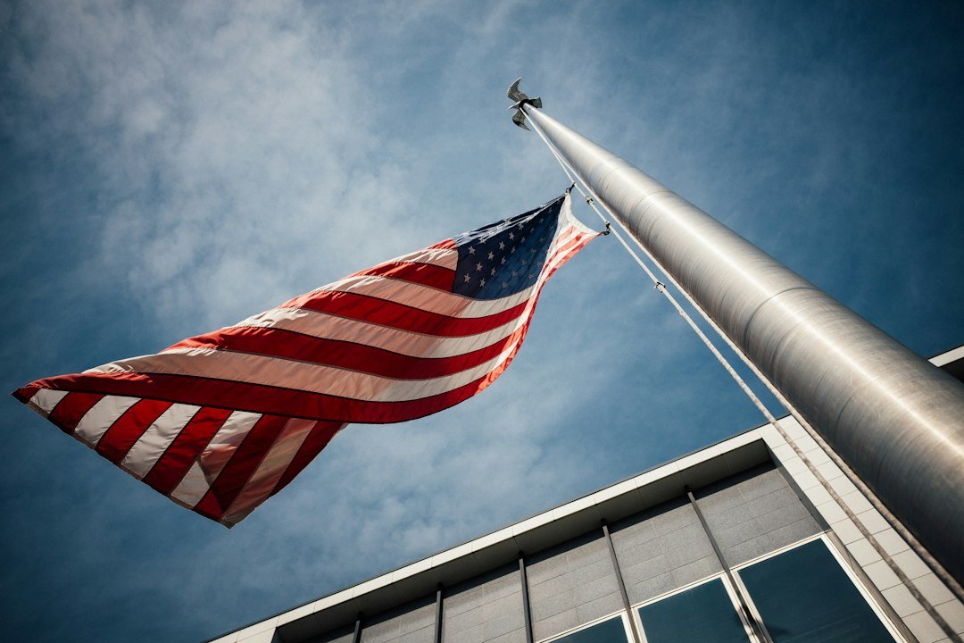 Challenging the Myth: Economic Growth and Political Narratives